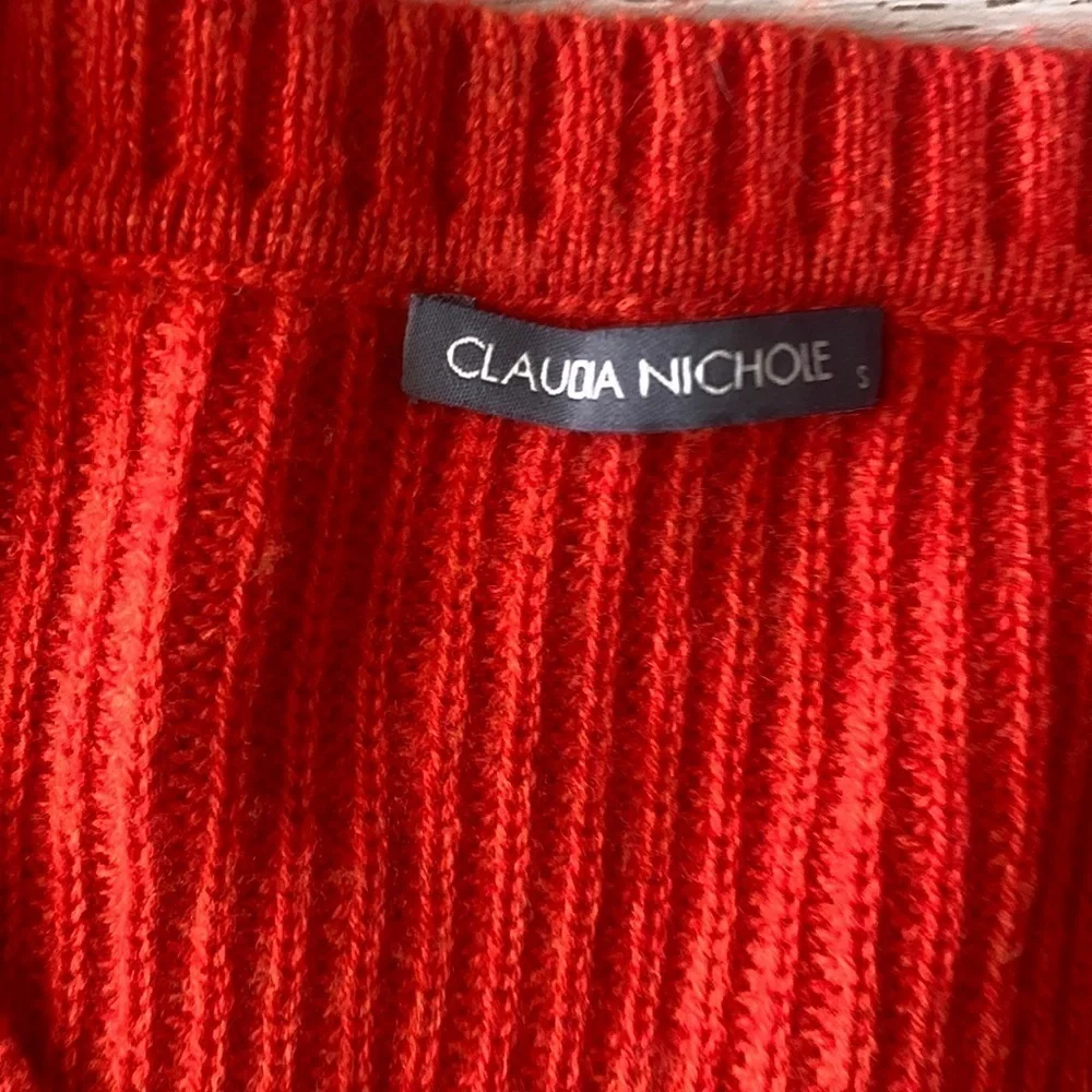 Claudia Nichole good